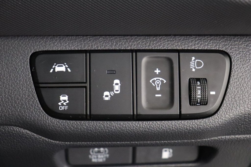 Used Hyundai IONIQ 2021 for sale - 76923294: Photo 18