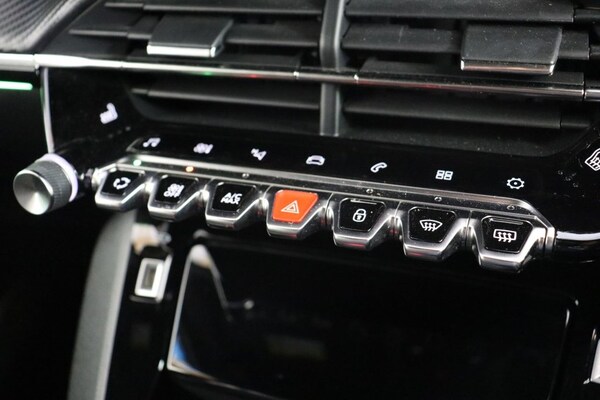 Used Peugeot 2008 2022 for sale - 72052867: Photo 23
