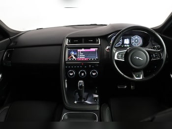 Used Jaguar E-Pace 2018 for sale - 75207281: Photo