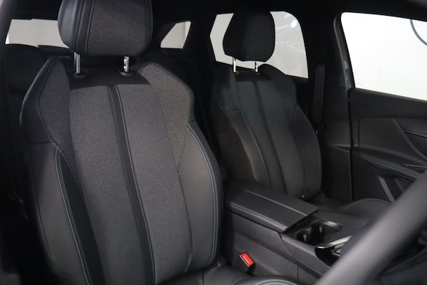 Used Peugeot 3008 2023 for sale - 75721862: Photo 23