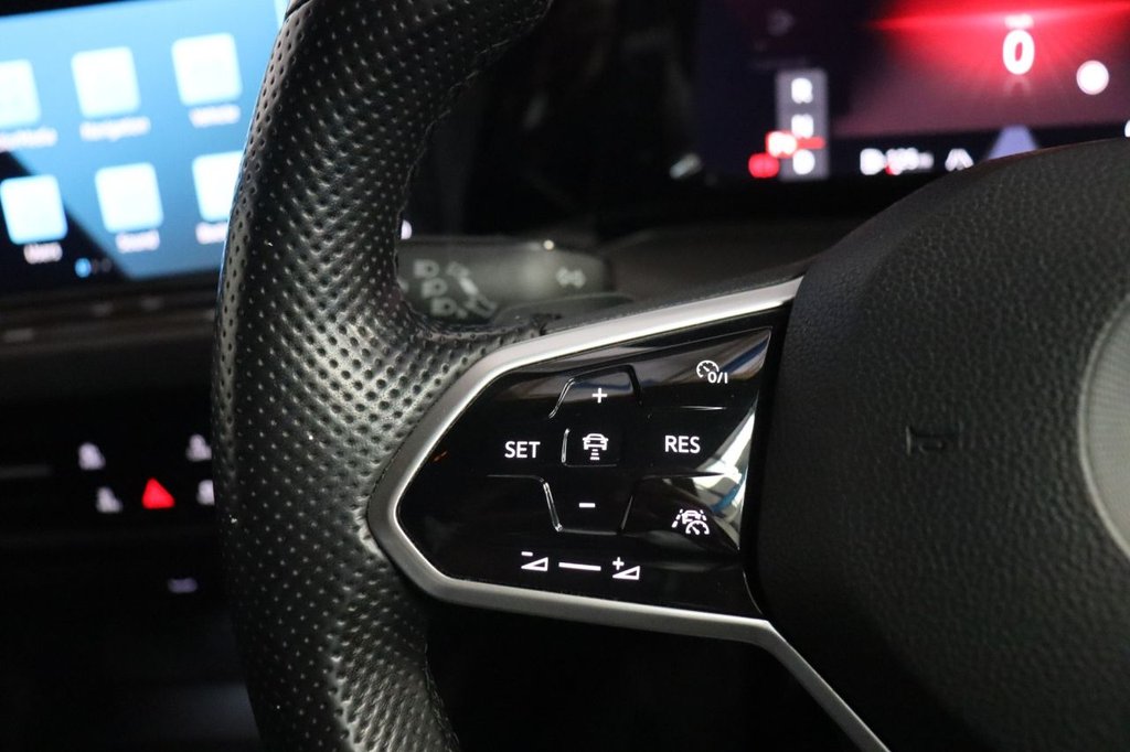 Used Volkswagen Golf 2021 for sale - 75992609: Photo 23