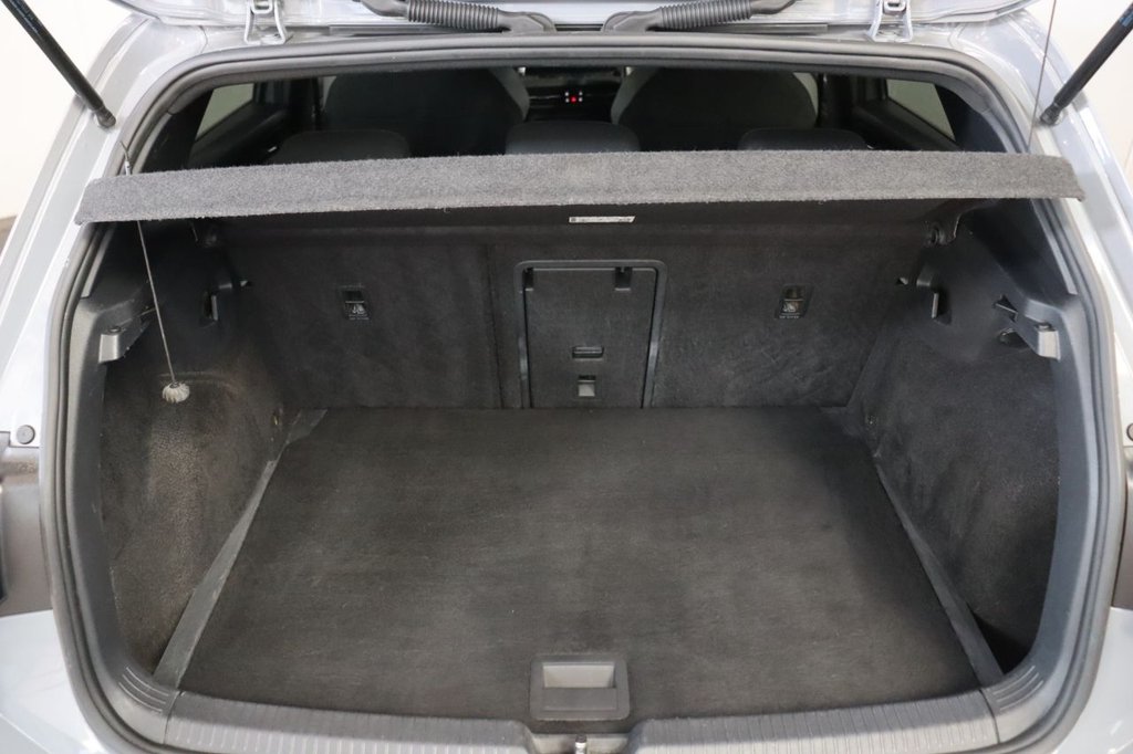 Used Volkswagen Golf 2021 for sale - 75992609: Photo 27