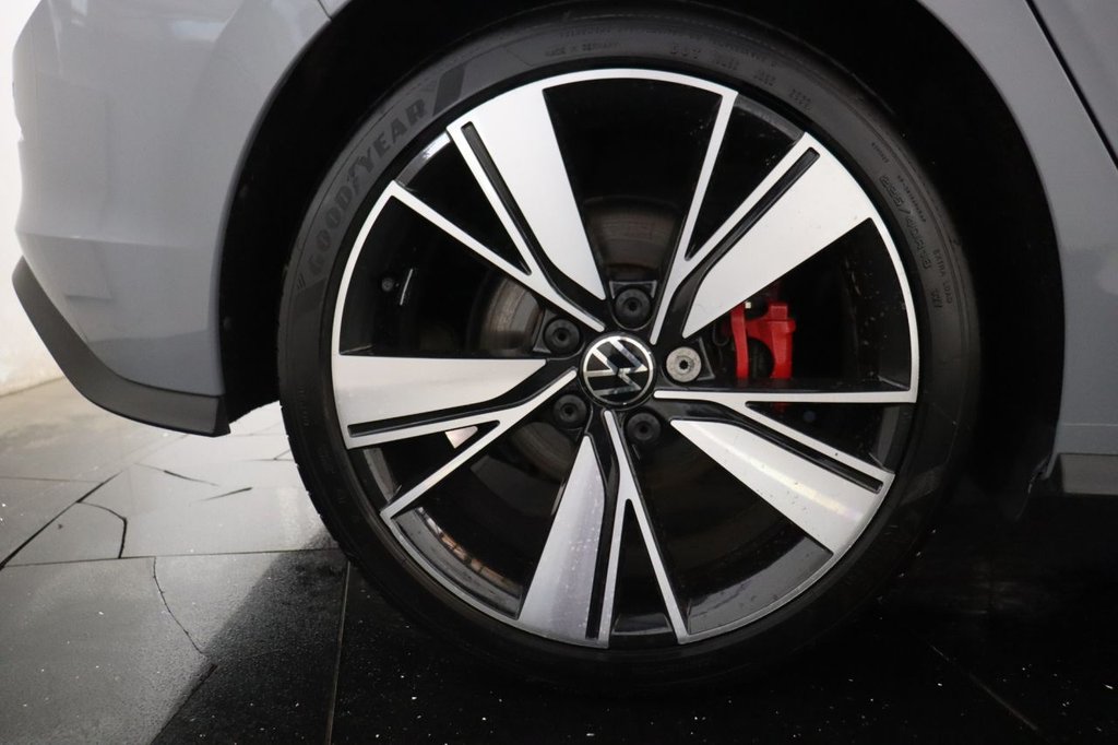 Used Volkswagen Golf 2021 for sale - 75992609: Photo 31