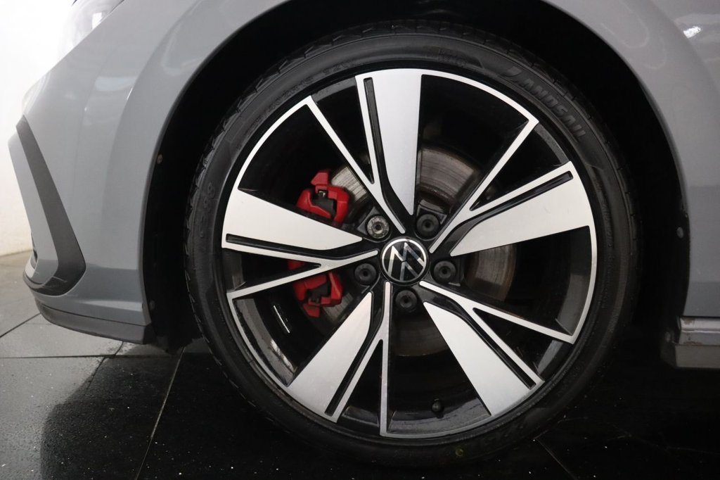 Used Volkswagen Golf 2021 for sale - 75992609: Photo 32