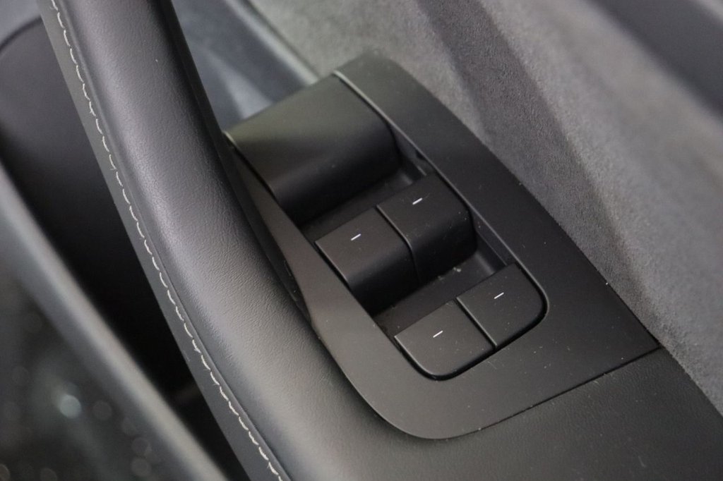 Used Tesla Model 3 2021 for sale - 76724755: Photo 20