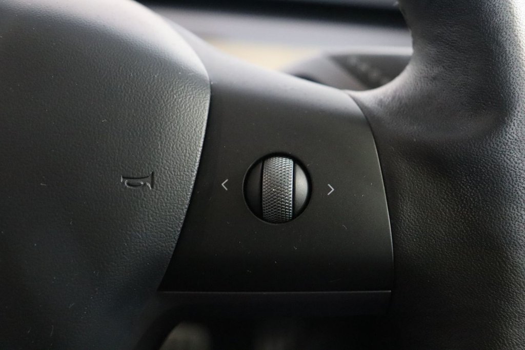 Used Tesla Model 3 2021 for sale - 76724755: Photo 30