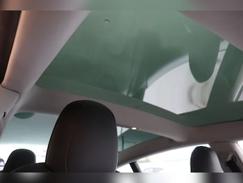 Used Tesla Model 3 2021 for sale - 76724755: Photo