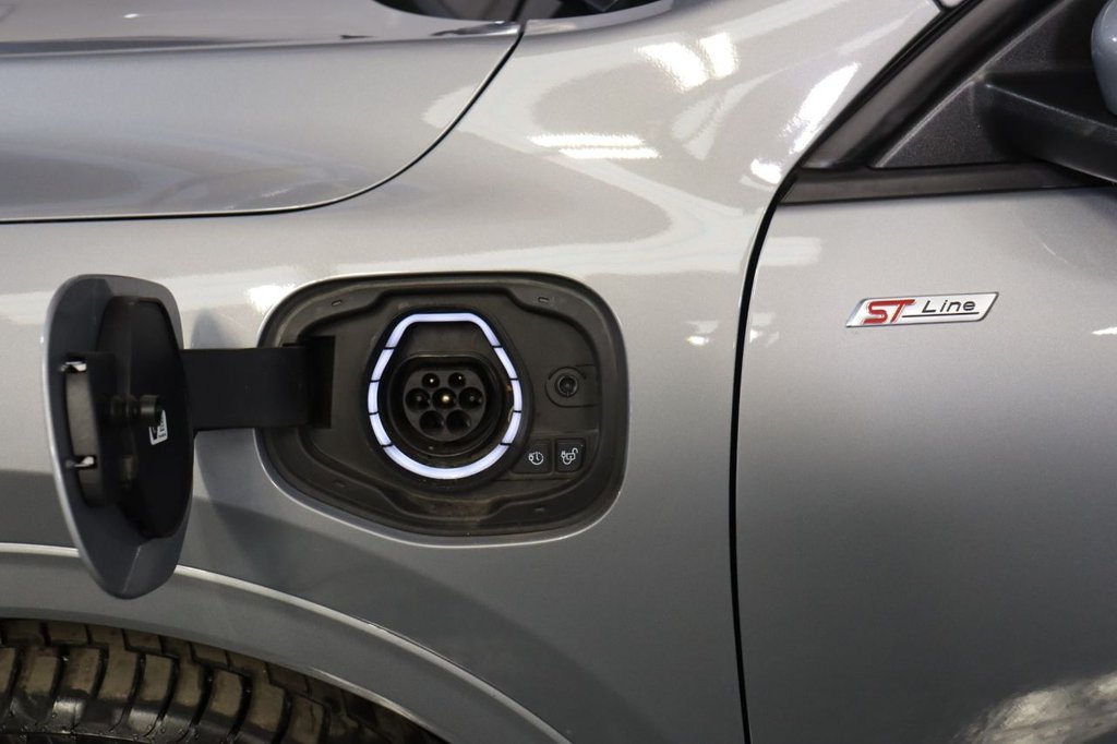 Used Ford Kuga 2022 for sale - 76632490: Photo 21