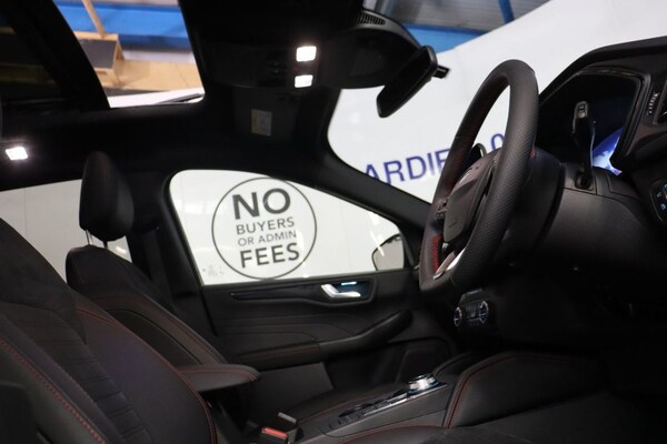 Used Ford Kuga 2022 for sale - 75542733: Photo 16