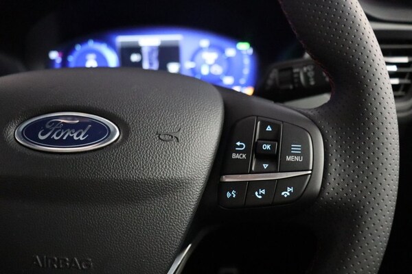 Used Ford Kuga 2022 for sale - 75542733: Photo 26