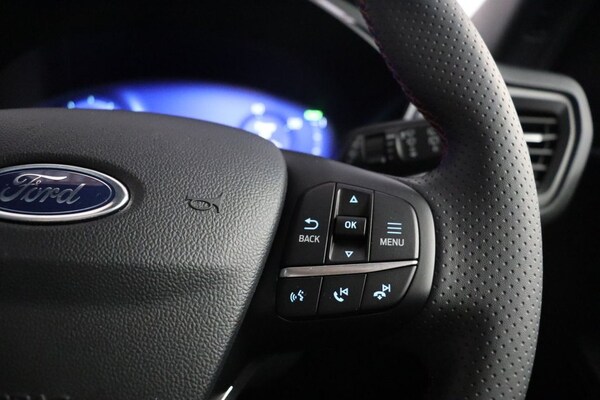 Used Ford Kuga 2022 for sale - 75542733: Photo 28