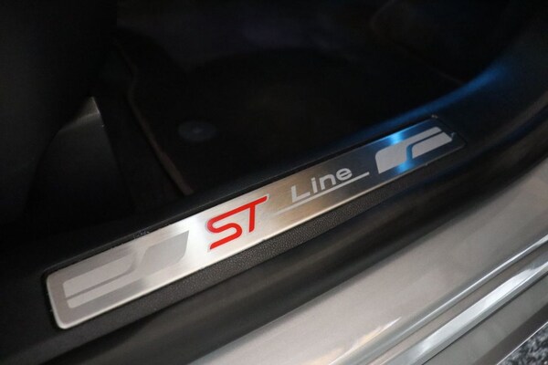 Used Ford Kuga 2022 for sale - 75542733: Photo 6