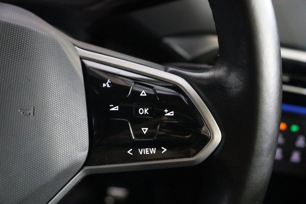 Used Volkswagen ID.4 2021 for sale - 76558630: Photo 32