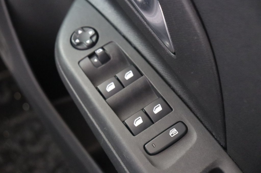 Used Vauxhall Corsa 2022 for sale - 75221243: Photo 32