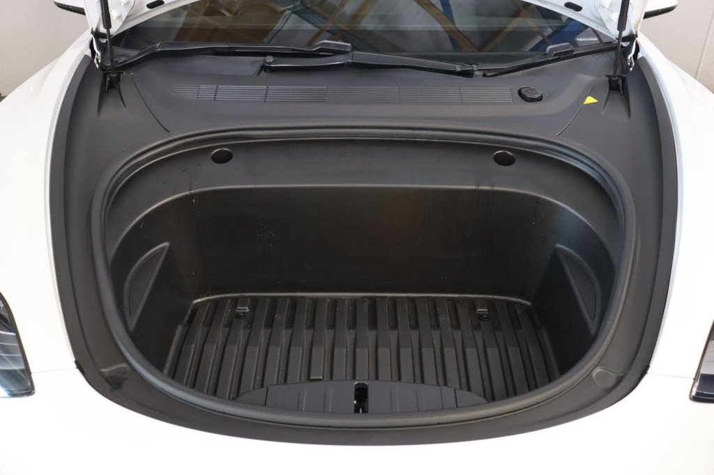 Used Tesla Model 3 2021 for sale - 76654628: Photo 17