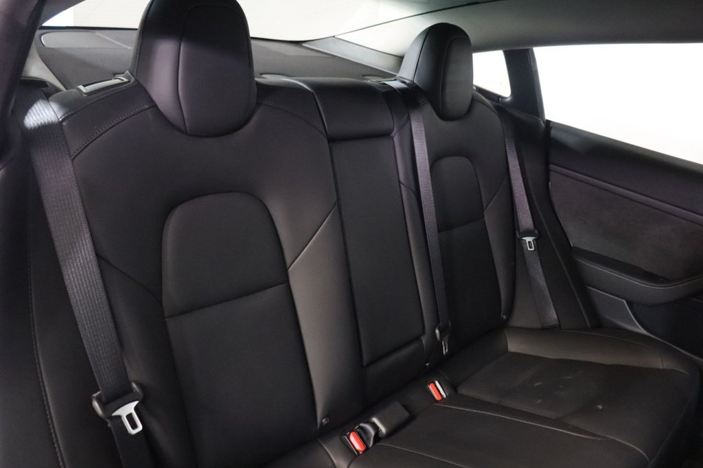 Used Tesla Model 3 2021 for sale - 76654628: Photo 29