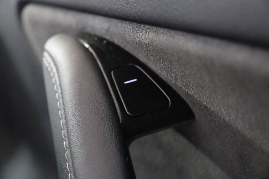 Used Tesla Model 3 2019 for sale - 77879987: Photo 33