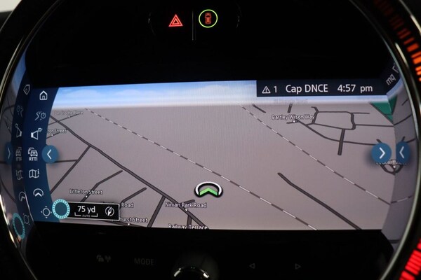 Used MINI Electric Hatch 2023 for sale - 76178424: Photo 2
