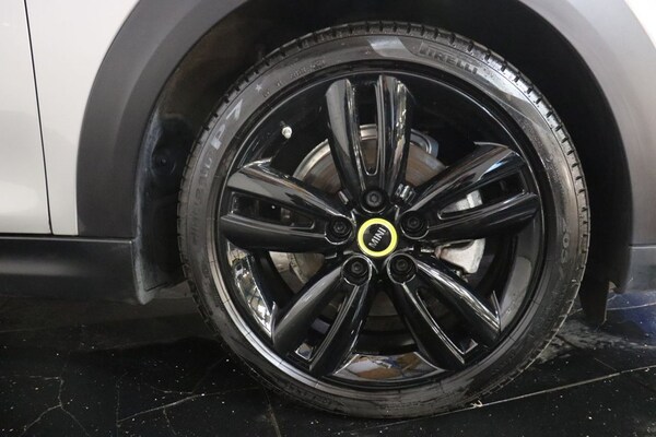 Used MINI Electric Hatch 2023 for sale - 76178424: Photo 35