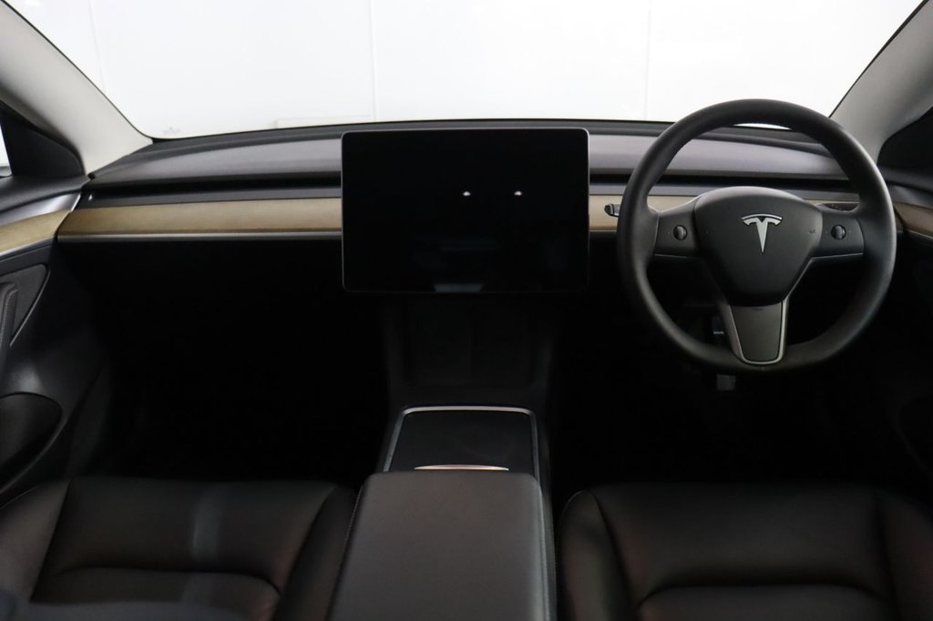 Used Tesla Model 3 2021 for sale - 76724771: Photo 2