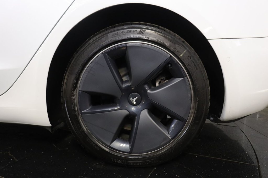Used Tesla Model 3 2021 for sale - 76724771: Photo 32