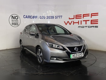 Nissan - Leaf