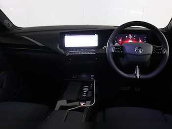 Used Vauxhall Astra 2024 for sale - 76430372: Photo