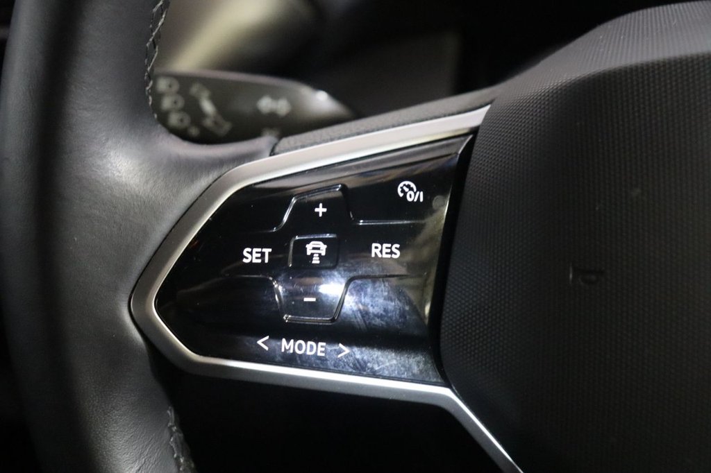 Used Volkswagen ID.4 2023 for sale - 76582421: Photo 25