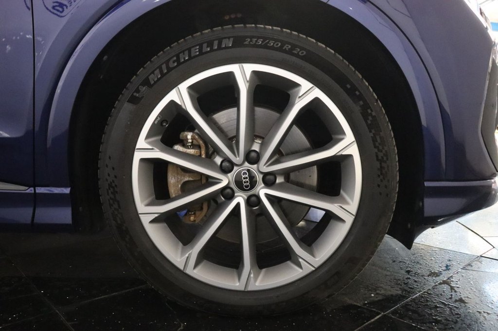 Used Audi Q4 e-tron 2022 for sale - 77346688: Photo 11