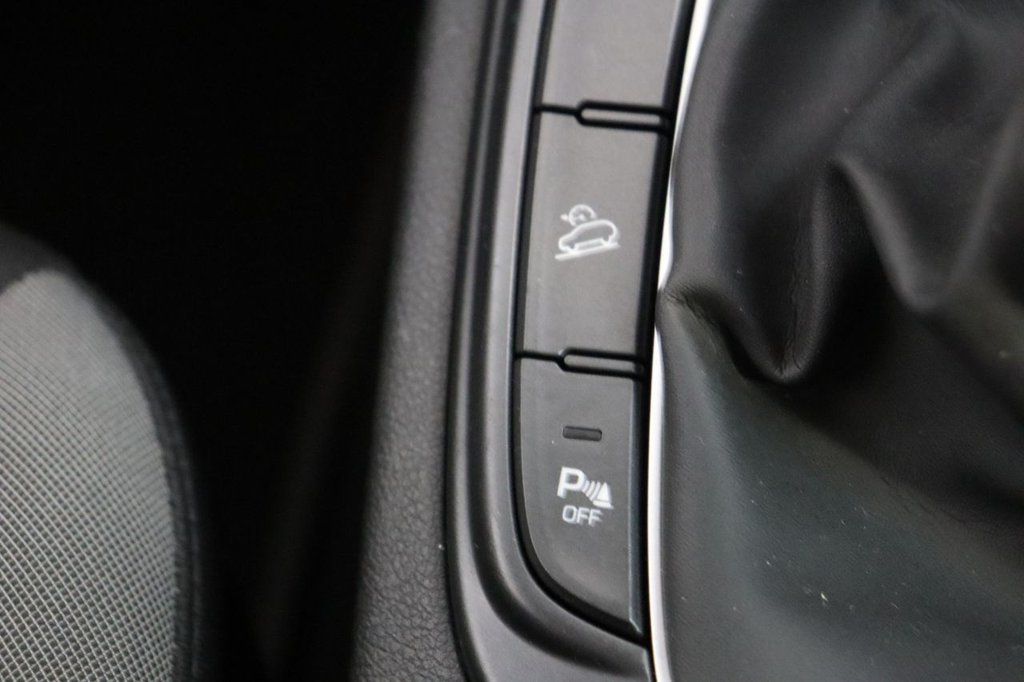 Used Hyundai KONA 2018 for sale - 76751194: Photo 28