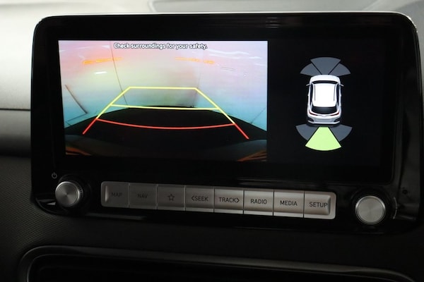 Used Hyundai KONA 2021 for sale - 75432854: Photo 3