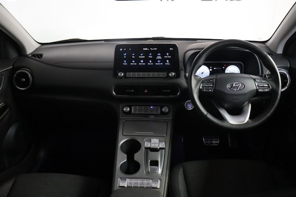 Used Hyundai KONA 2021 for sale - 75432854: Photo 8
