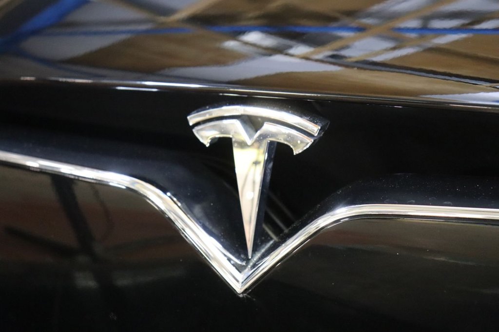 Used Tesla Model X 2018 for sale - 77064827: Photo 18