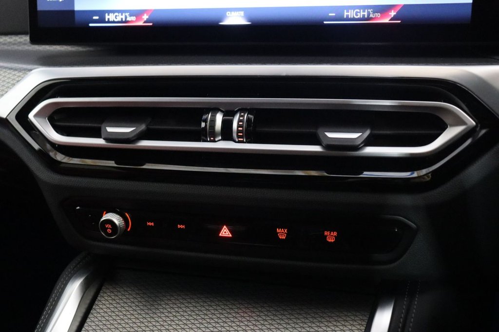 Used BMW i4 2022 for sale - 77368994: Photo 39