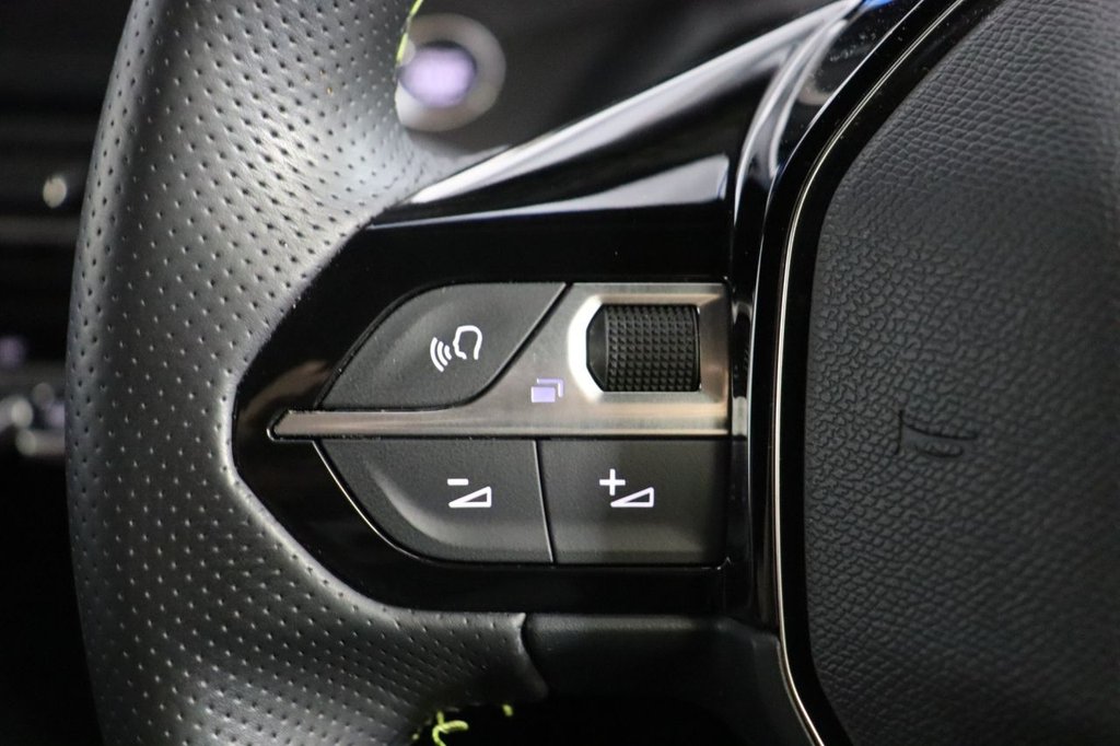 Used Peugeot E-2008 2022 for sale - 77547225: Photo 24