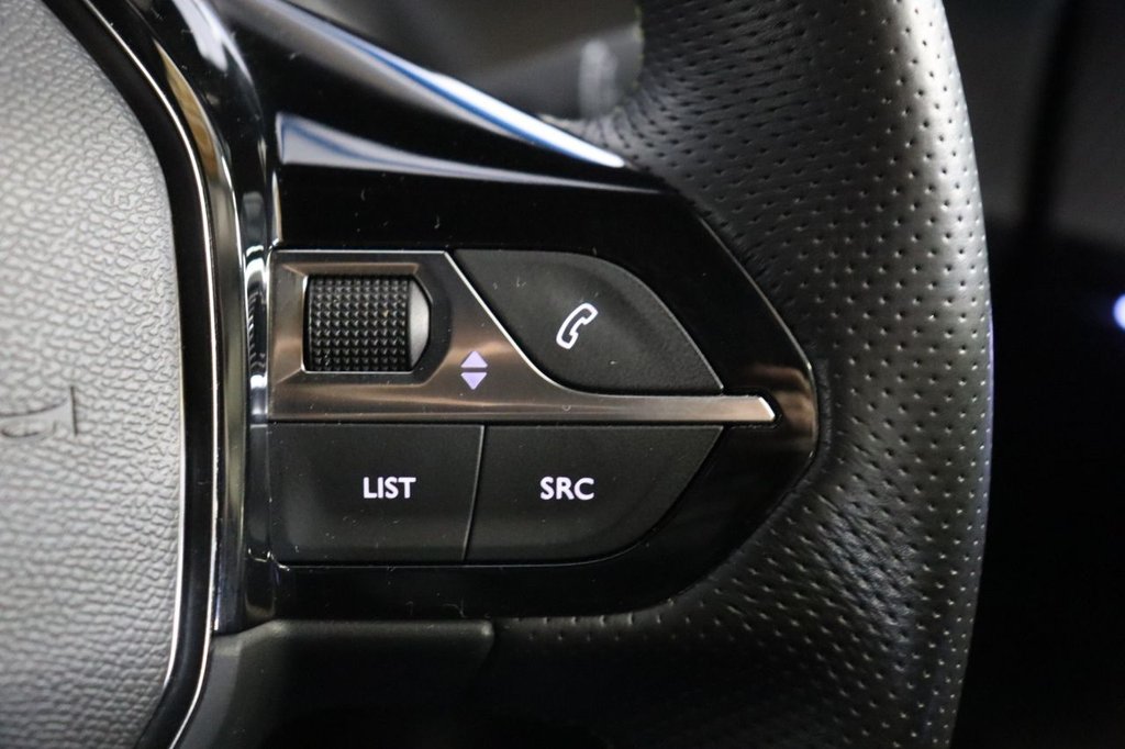 Used Peugeot E-2008 2022 for sale - 77547225: Photo 25