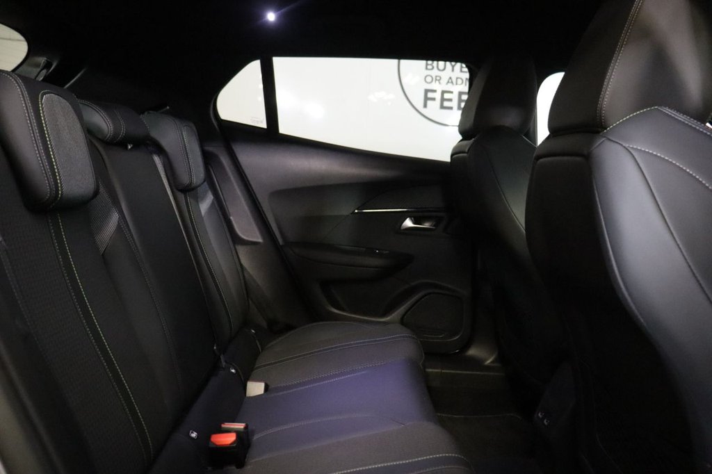 Used Peugeot E-2008 2022 for sale - 77547225: Photo 32