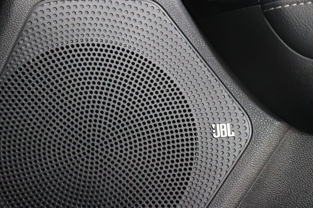 Used Kia Niro 2018 for sale - 76356357: Photo 32