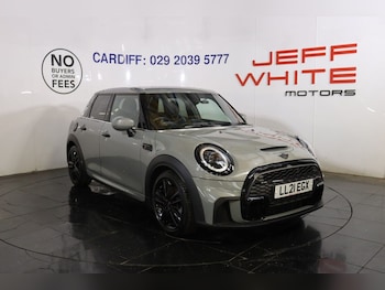 Used MINI Hatch 2021 for sale - 76558628: Photo