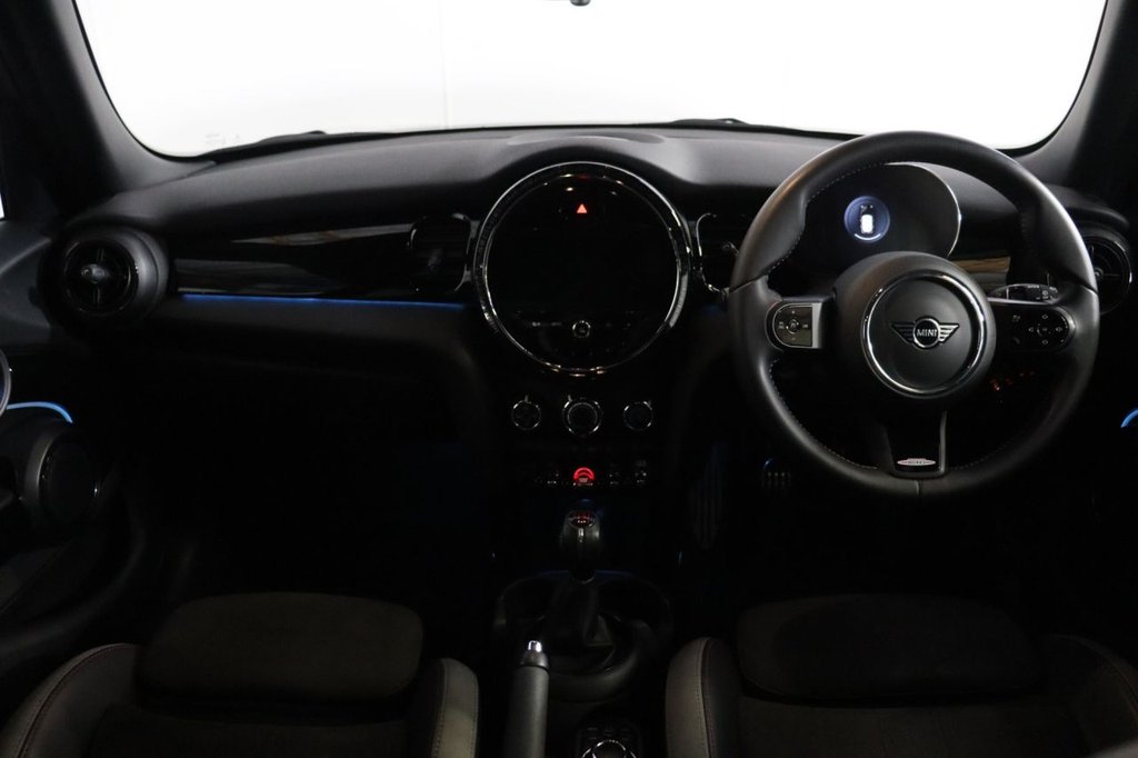 Used MINI Hatch 2021 for sale - 76558628: Photo 2