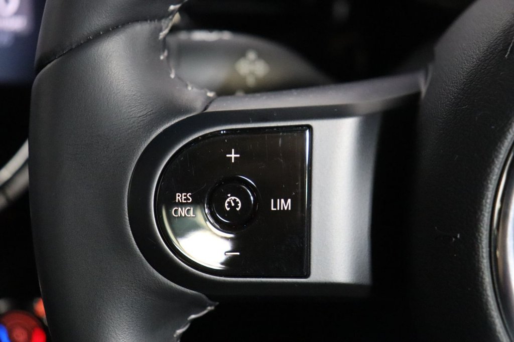 Used MINI Hatch 2021 for sale - 76558628: Photo 25