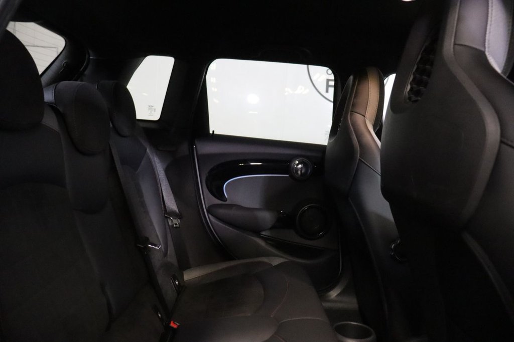 Used MINI Hatch 2021 for sale - 76558628: Photo 40