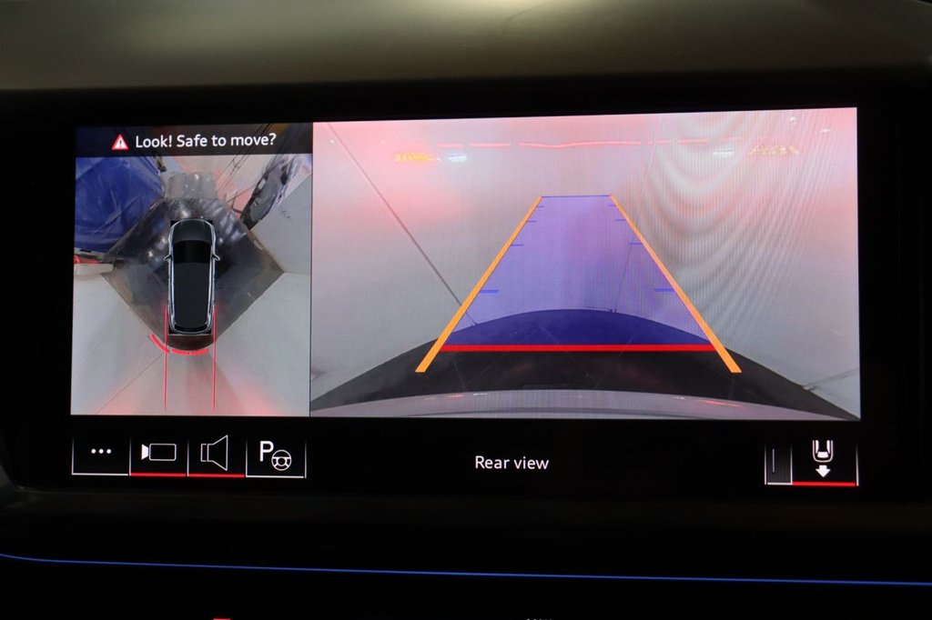 Used Audi Q4 e-tron 2025 for sale - 77609302: Photo 12