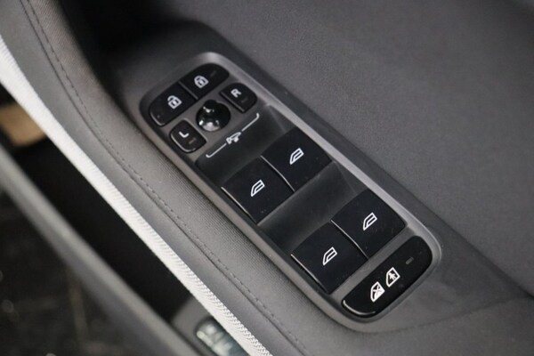 Used Polestar Polestar 2 2021 for sale - 75462285: Photo 33