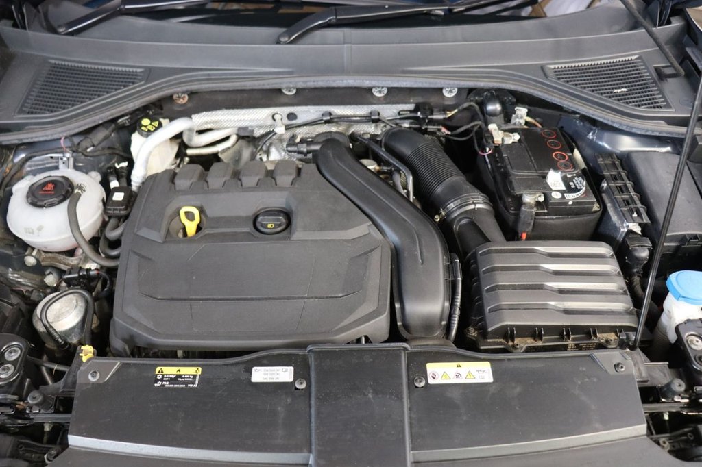 Used Volkswagen T-Roc 2022 for sale - 76751083: Photo 16