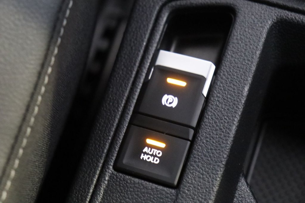 Used Volkswagen T-Roc 2022 for sale - 76751083: Photo 28