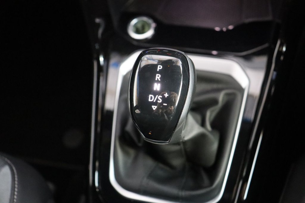 Used Volkswagen T-Roc 2022 for sale - 76751083: Photo 29