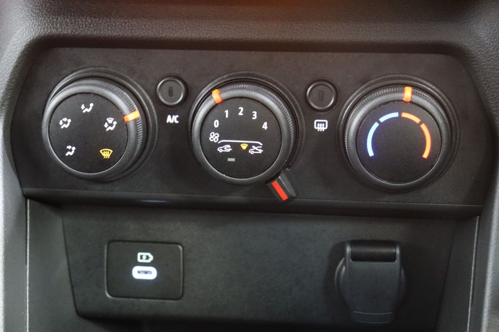 Used Dacia Sandero 2025 for sale - 77096488: Photo 25