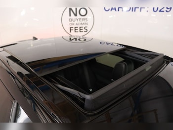Used Land Rover Range Rover Velar 2021 for sale - 75685249: Photo