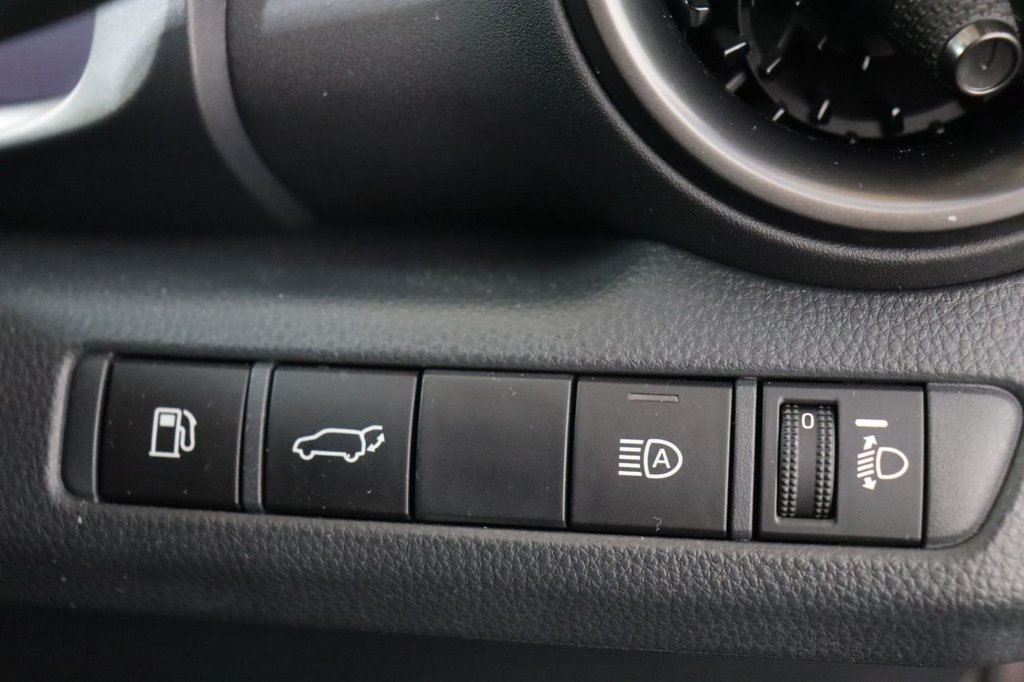 Used Toyota C-HR 2025 for sale - 76291947: Photo 29